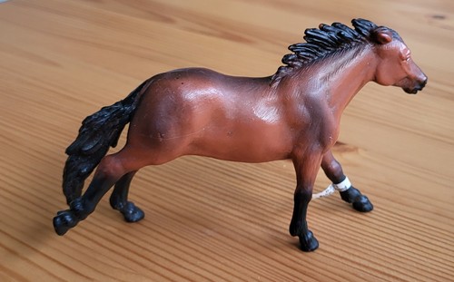 Schleich rennpferd nummer - schleich,